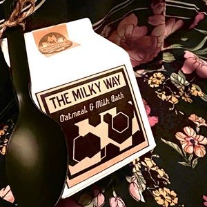 Dewie Milky Way oatmeal & milk bath soak